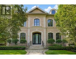 119 STRATHALLAN BOULEVARD, Toronto, Ontario