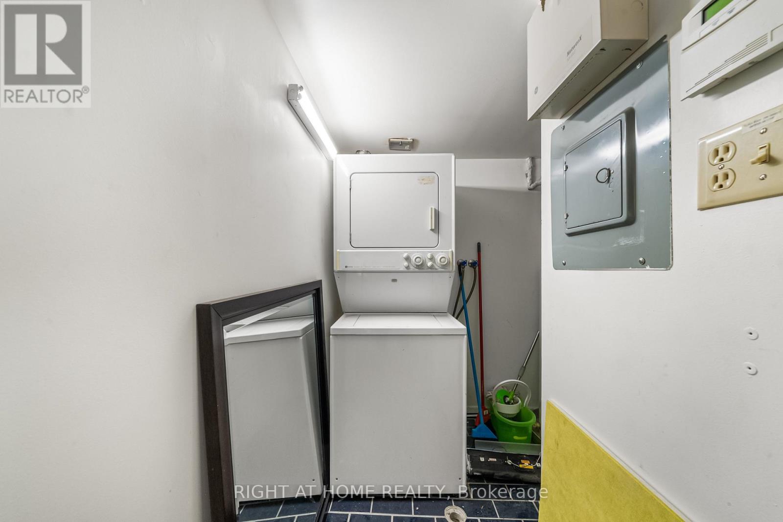 411 - 360 Bloor Street E, Toronto, Ontario  M4W 3M3 - Photo 22 - C13465382