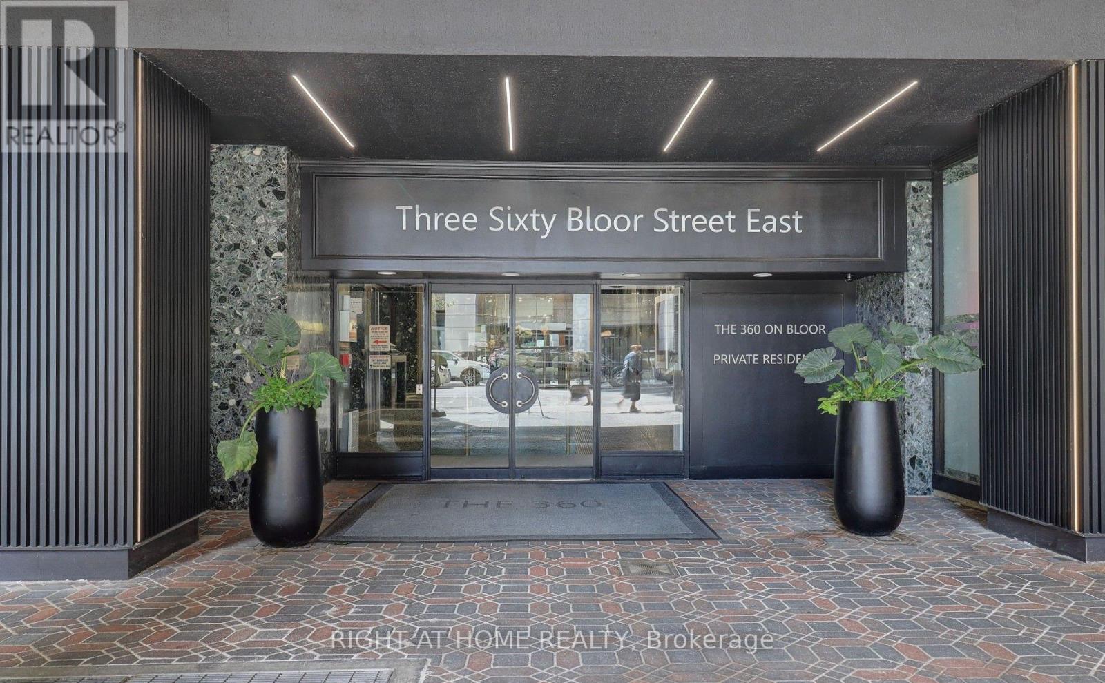411 - 360 Bloor Street E, Toronto, Ontario  M4W 3M3 - Photo 3 - C13465382