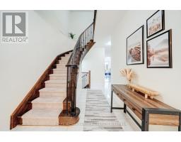 71 RIMROCK CRESCENT, Whitby, Ontario