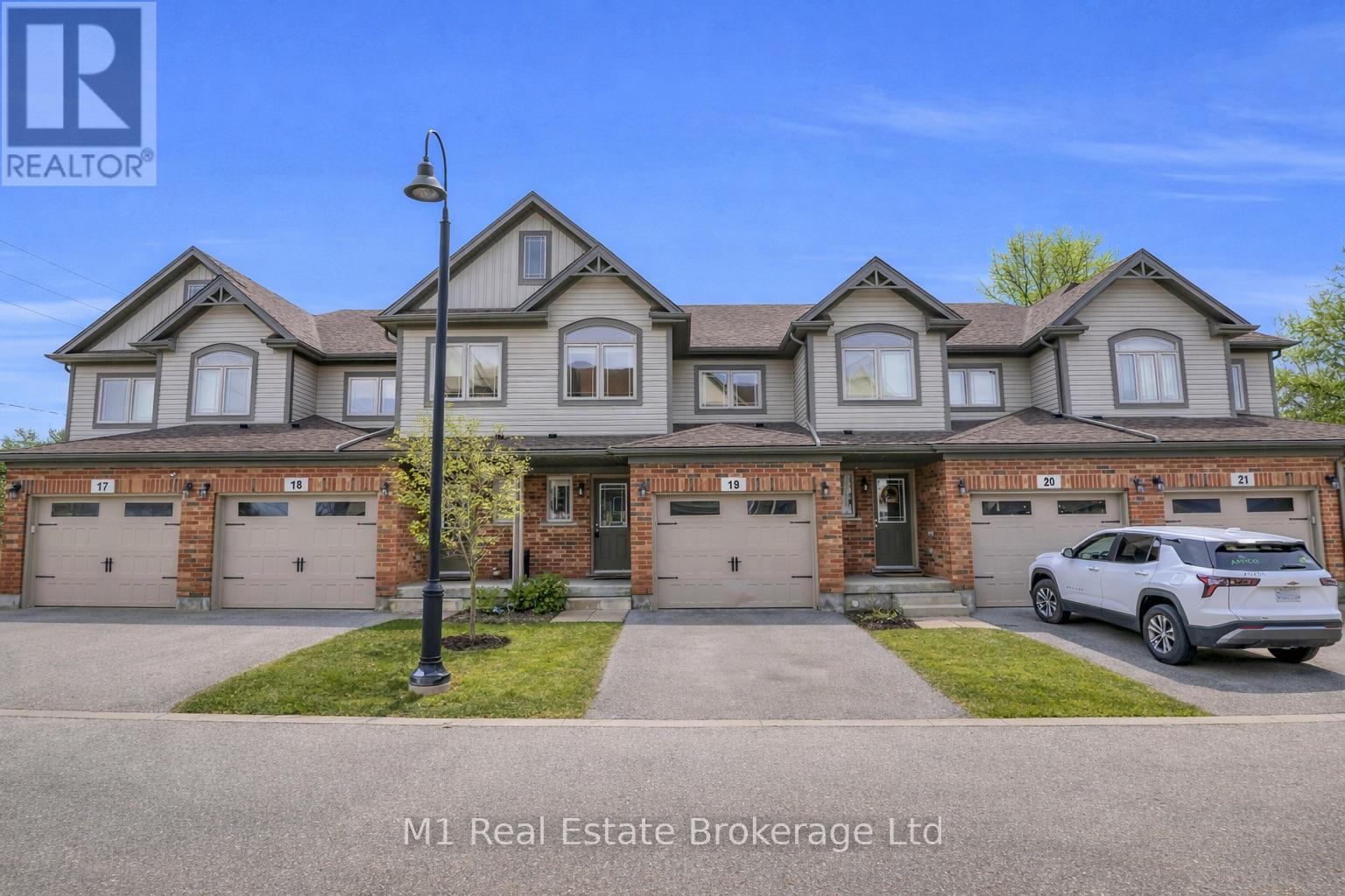 19 - 66 Eastview Road, Guelph, Ontario  N1E 0N1 - Photo 2 - X13465392
