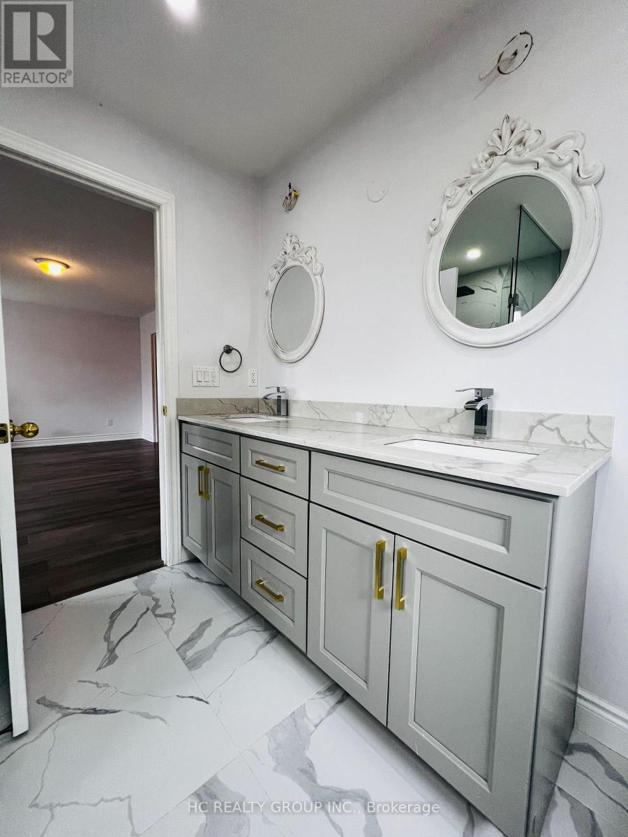 86 Beare Trail, Newmarket, Ontario L3X 3B3 - Photo 12 - N13465336