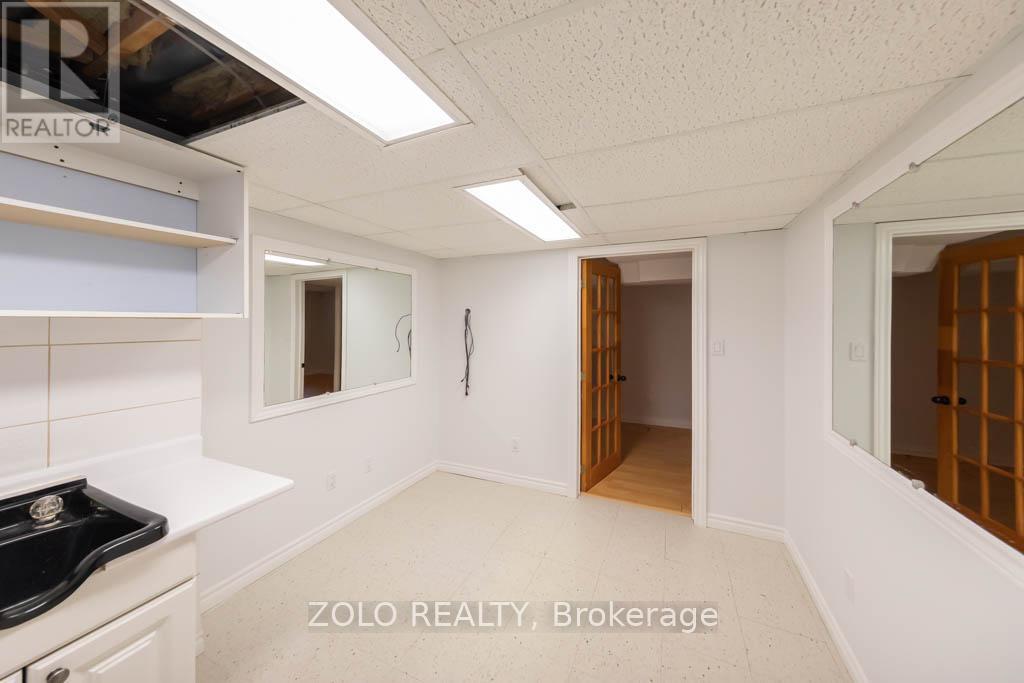 170 Widdifield Avenue, Newmarket, Ontario L3X 1Z2 - Photo 14 - N13465342