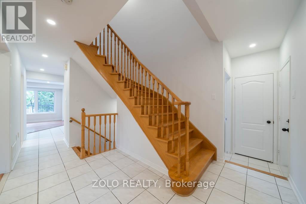170 Widdifield Avenue, Newmarket, Ontario L3X 1Z2 - Photo 7 - N13465342