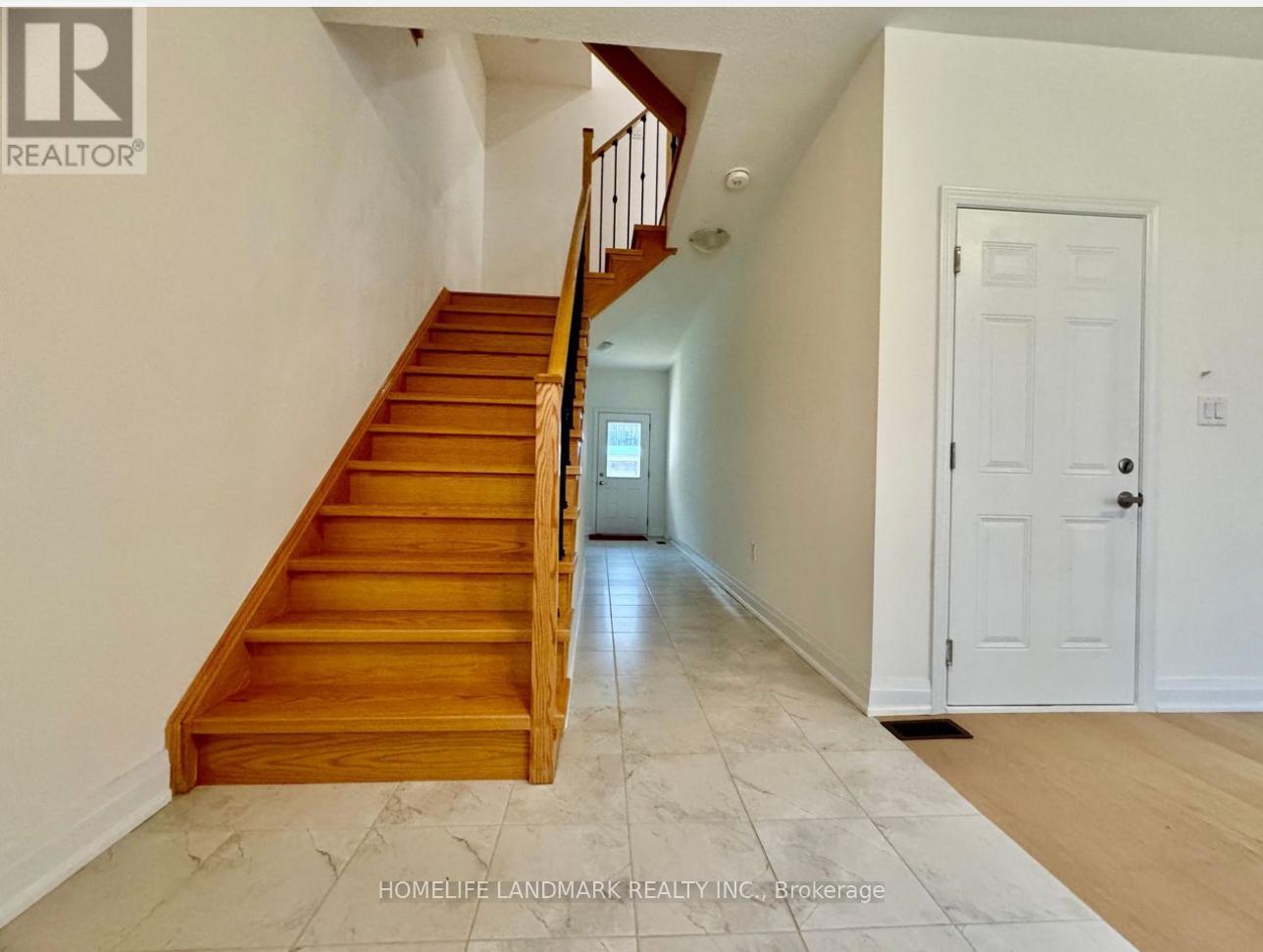 79 Massachusetts Lane, Markham, Ontario L6E 0V6 - Photo 4 - N13465354