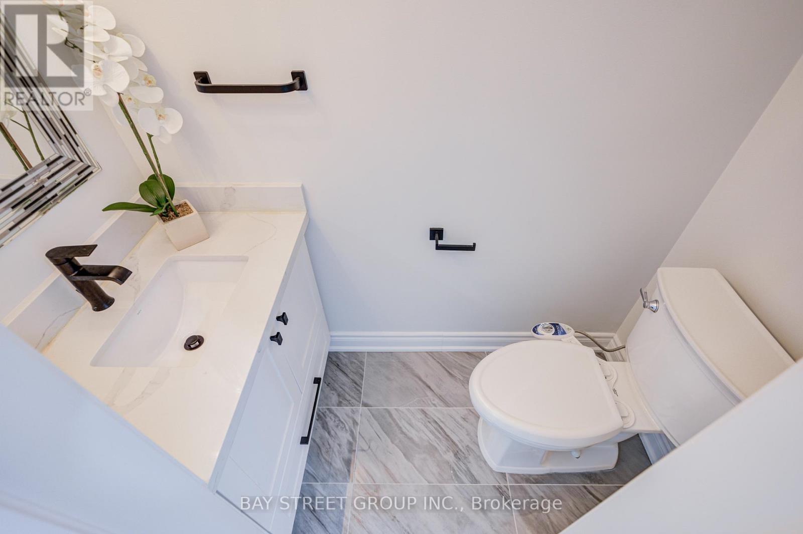 22 Latitude Lane, Whitchurch-Stouffville, Ontario L4A 0T1 - Photo 7 - N13465370