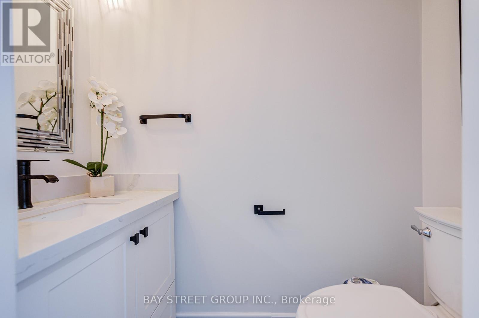 22 Latitude Lane, Whitchurch-Stouffville, Ontario L4A 0T1 - Photo 8 - N13465370