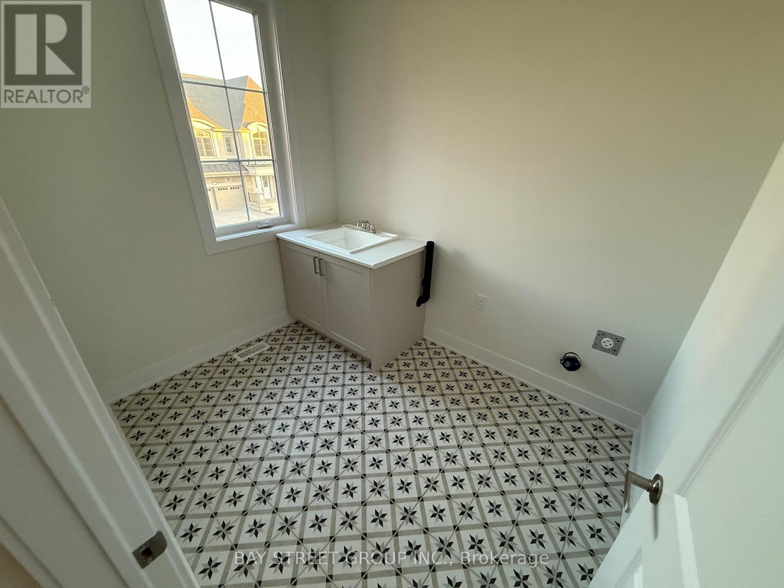 34 Nanhai Avenue, Markham, Ontario L6C 3N1 - Photo 29 - N13465404