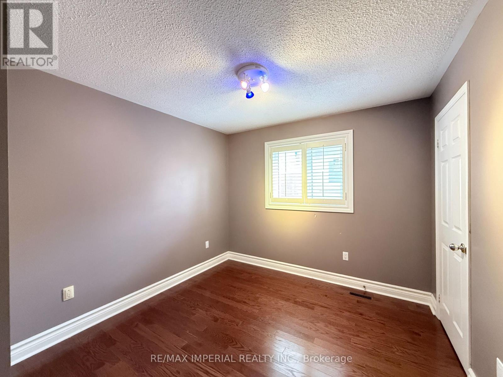 5735 Tayside Crescent, Mississauga, Ontario  L5M 5J4 - Photo 11 - W13465318