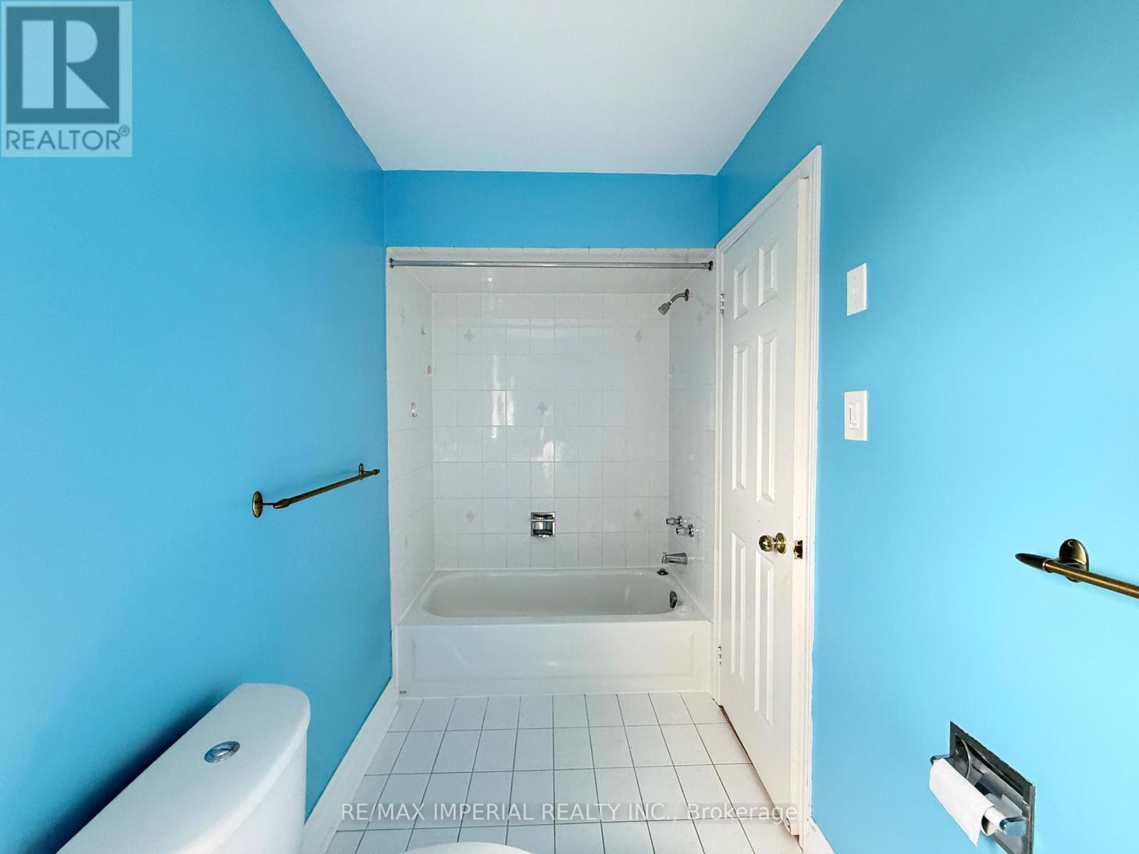 5735 Tayside Crescent, Mississauga, Ontario  L5M 5J4 - Photo 13 - W13465318