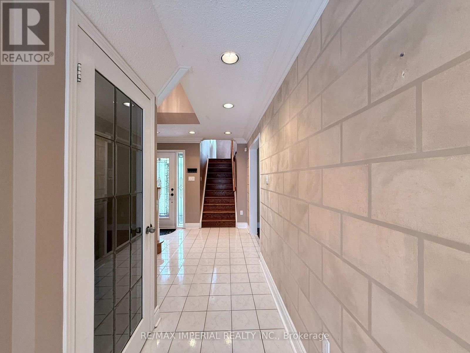 5735 Tayside Crescent, Mississauga, Ontario  L5M 5J4 - Photo 18 - W13465318