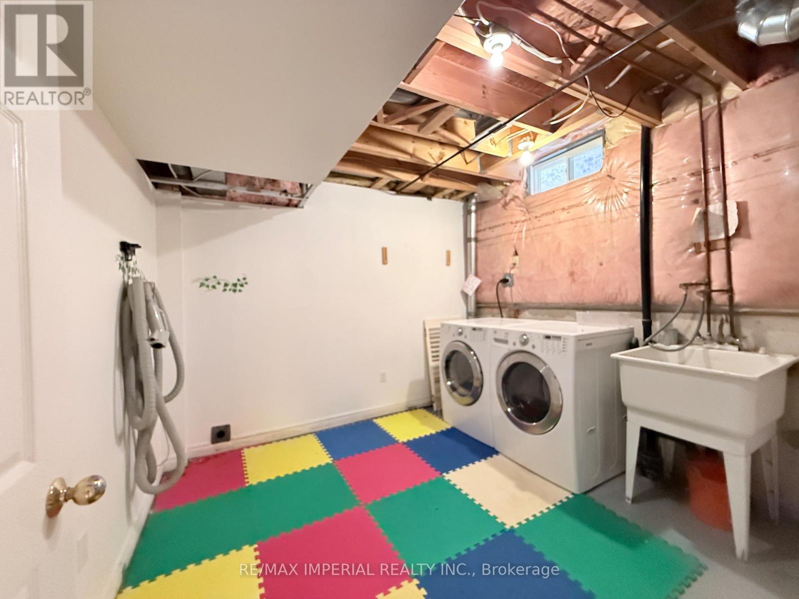 5735 Tayside Crescent, Mississauga, Ontario  L5M 5J4 - Photo 34 - W13465318