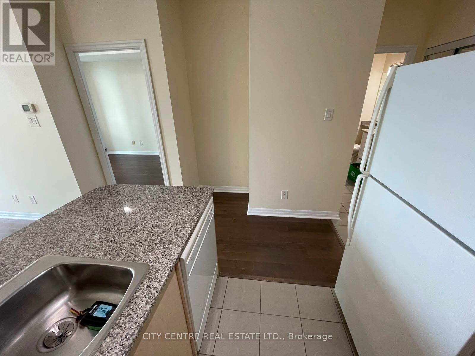 2910 - 3515 Kariya Drive, Mississauga, Ontario  L5B 0C1 - Photo 13 - W13465390