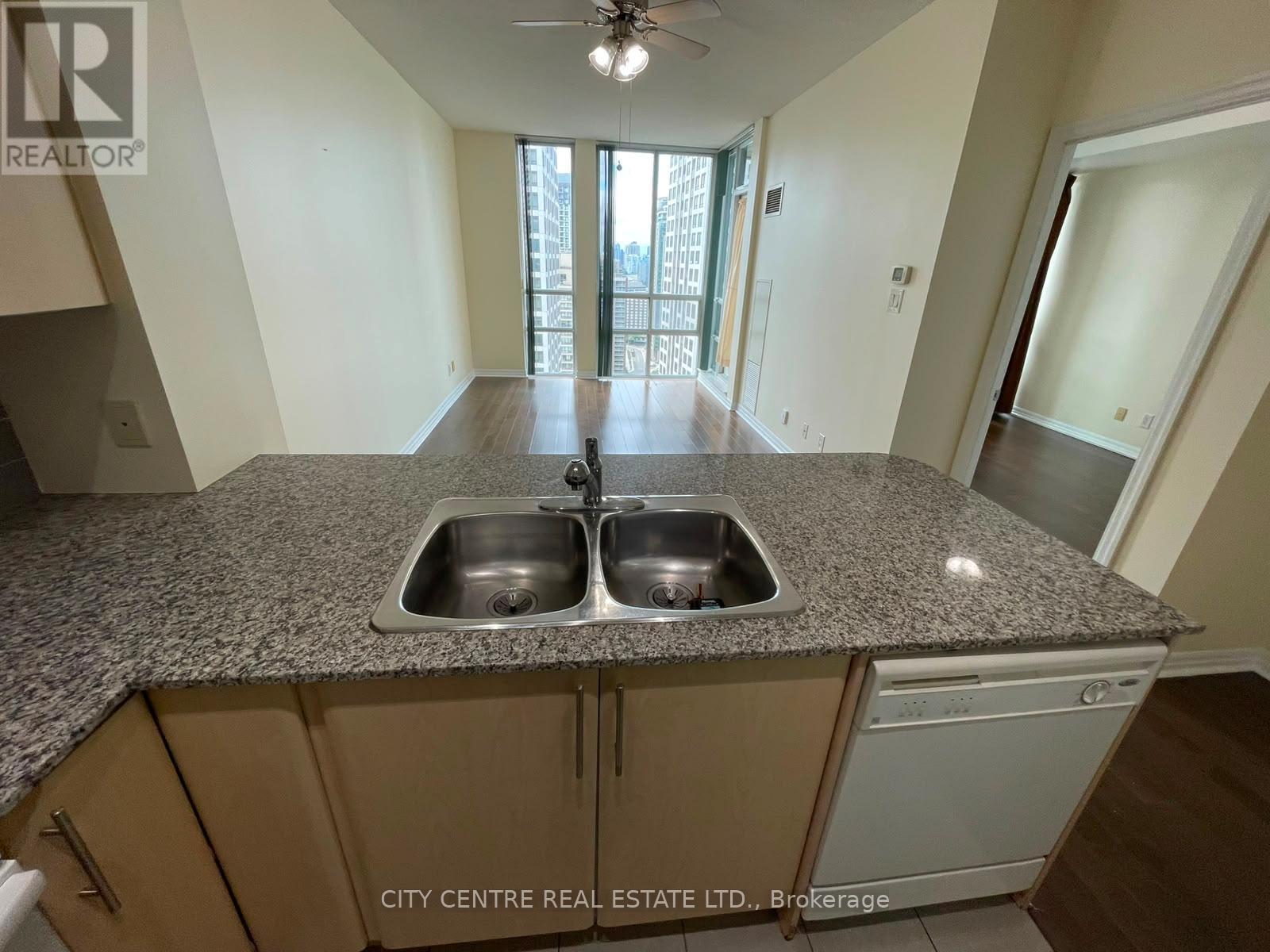 2910 - 3515 Kariya Drive, Mississauga, Ontario  L5B 0C1 - Photo 6 - W13465390