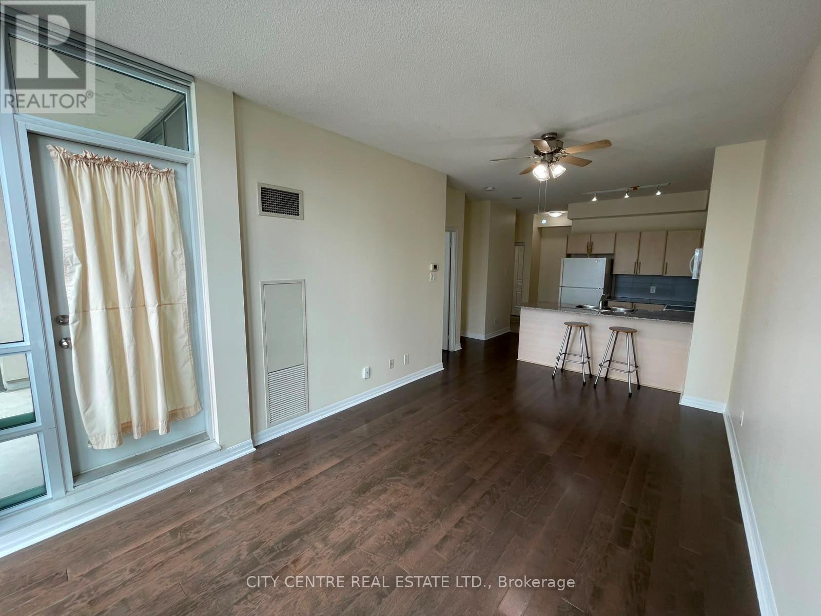 2910 - 3515 Kariya Drive, Mississauga, Ontario  L5B 0C1 - Photo 9 - W13465390