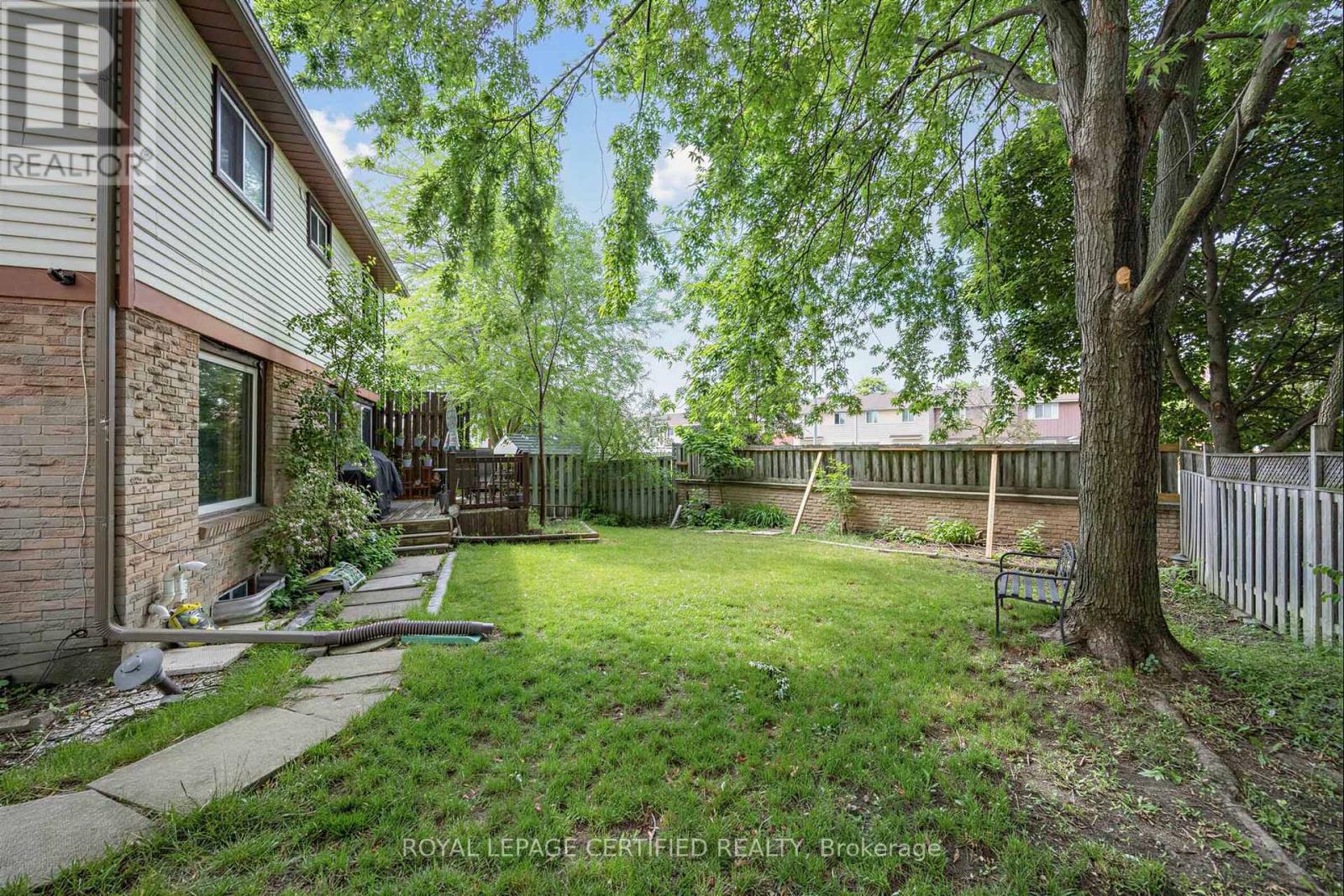 22 Borden Hill Court, Brampton, Ontario  L6S 3K7 - Photo 35 - W13465396
