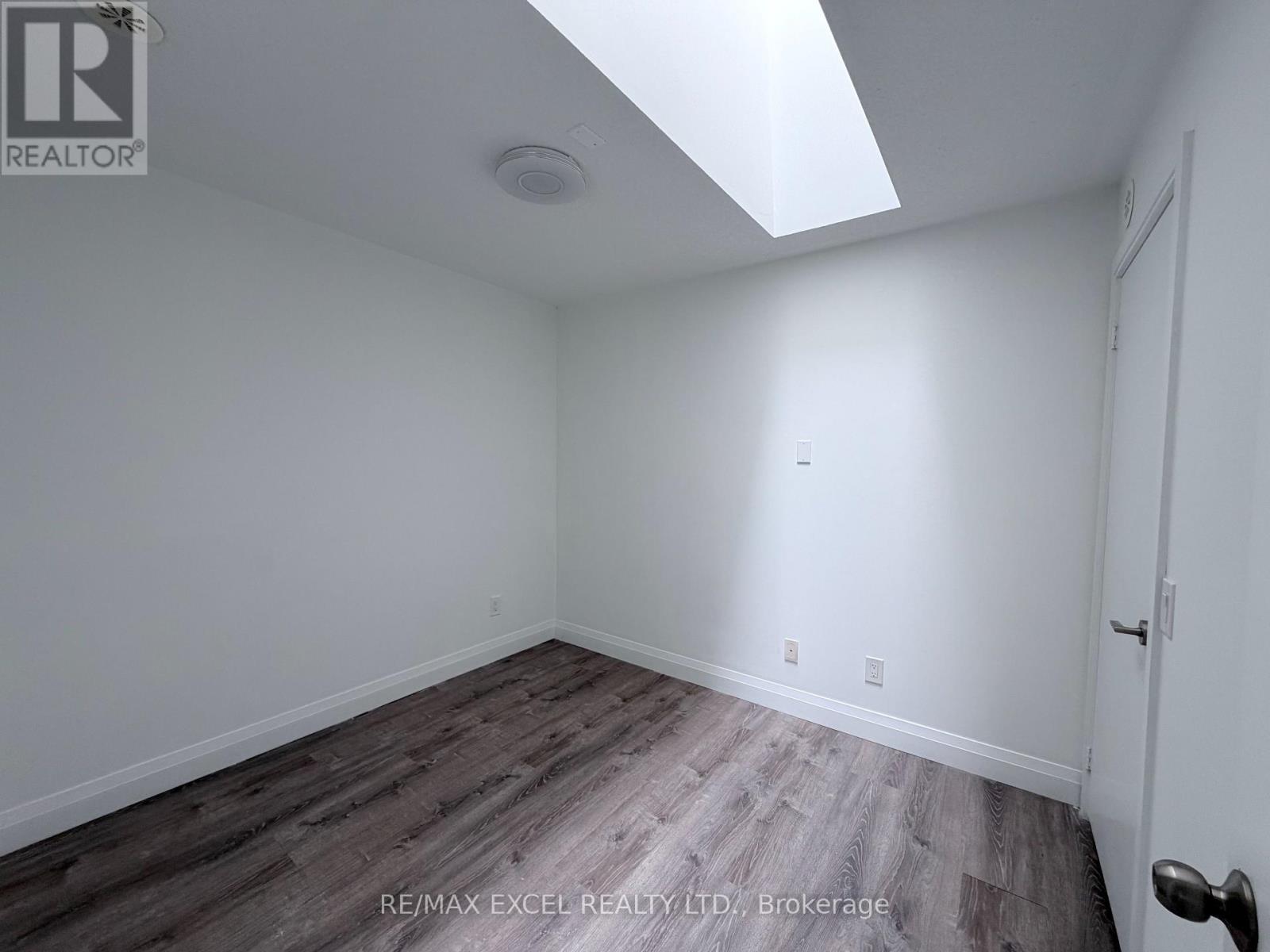 35 - 310 Village Green Square, Toronto, Ontario  M1S 0L1 - Photo 13 - E13464326