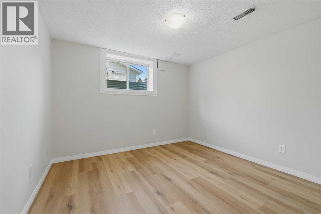 6208 37 Street Sw, Calgary, Alberta  T3E 5M8 - Photo 25 - A2322498