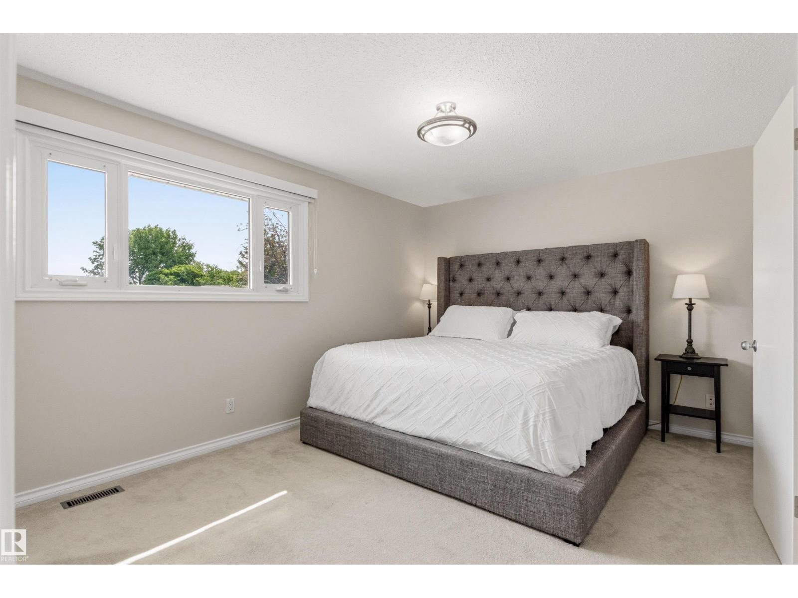 155 Gariepy Cr NW, Edmonton, Alberta  T6M 1B5 - Photo 43 - E4494561