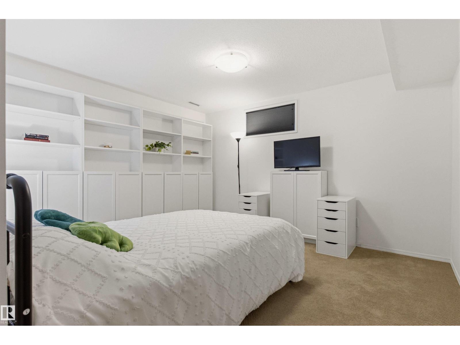 155 Gariepy Cr NW, Edmonton, Alberta  T6M 1B5 - Photo 54 - E4494561