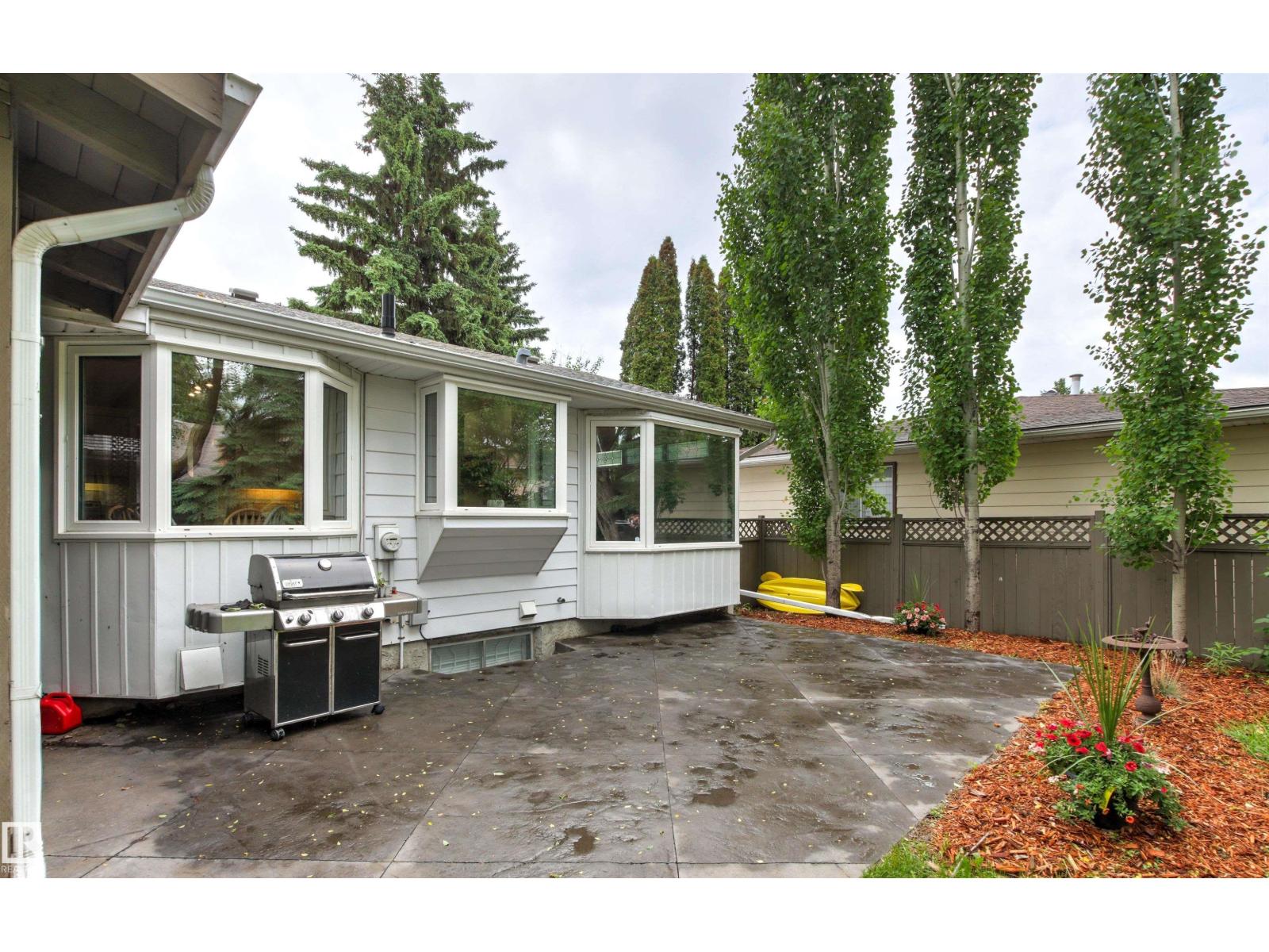 155 Gariepy Cr NW, Edmonton, Alberta  T6M 1B5 - Photo 68 - E4494561
