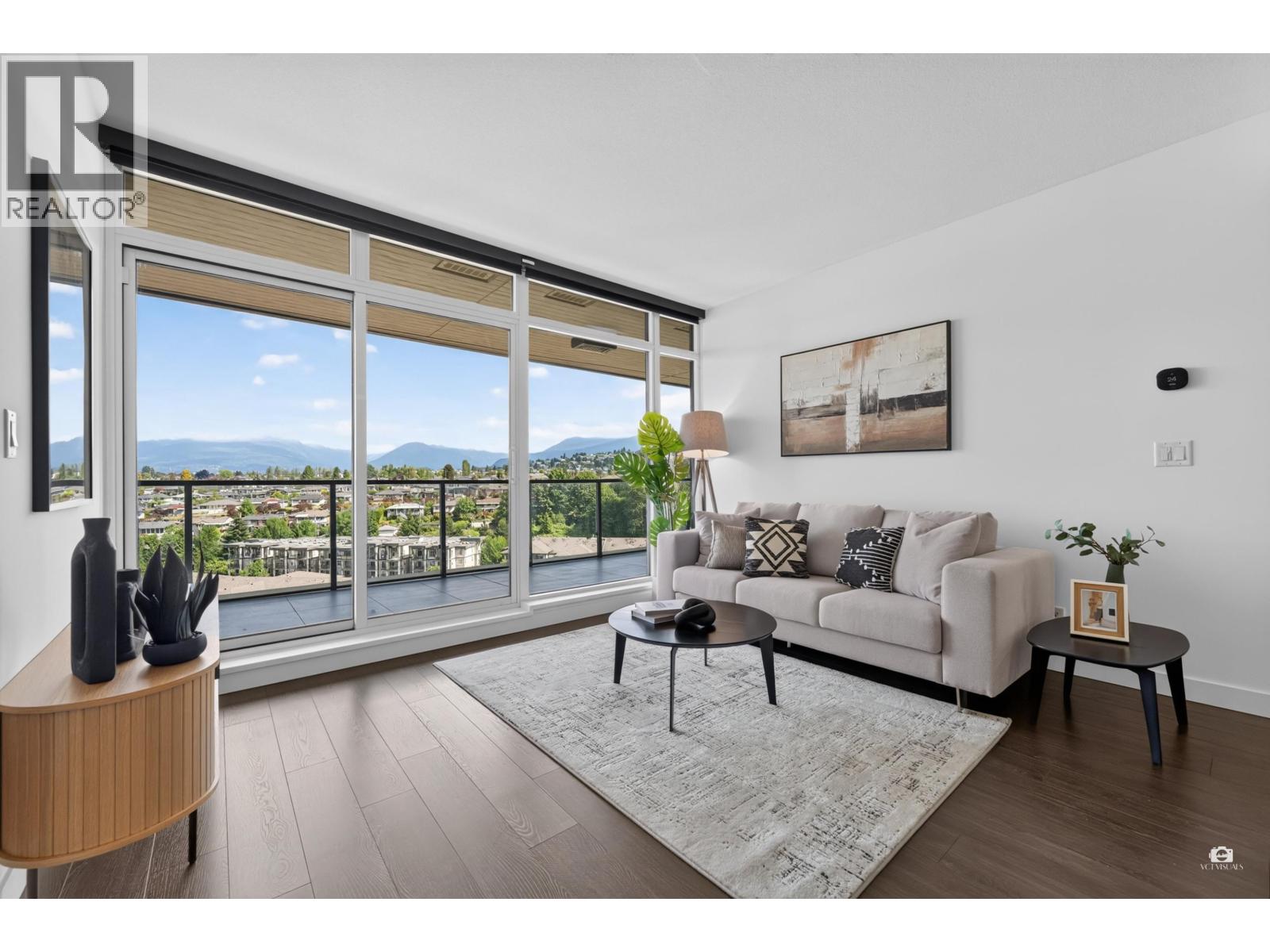 1403 4880 LOUGHEED HIGHWAY