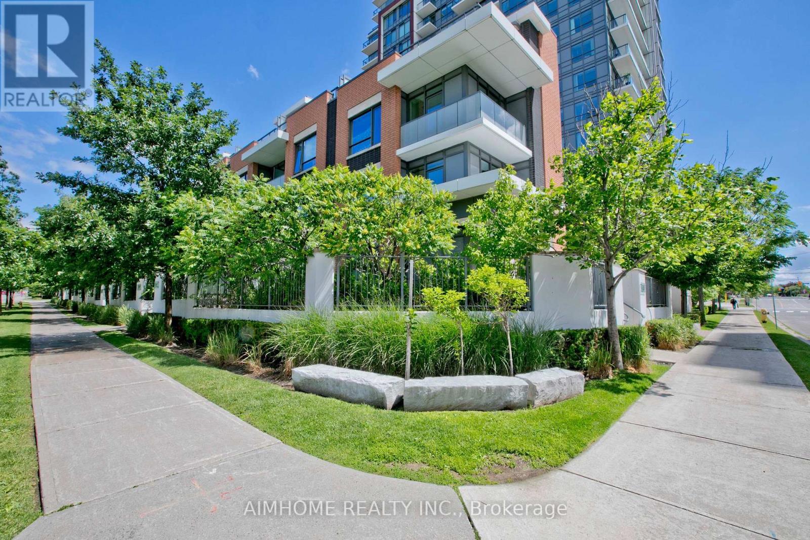 Th120 - 26 Churchill Avenue, Toronto, Ontario  M2N 0J3 - Photo 4 - C13465430