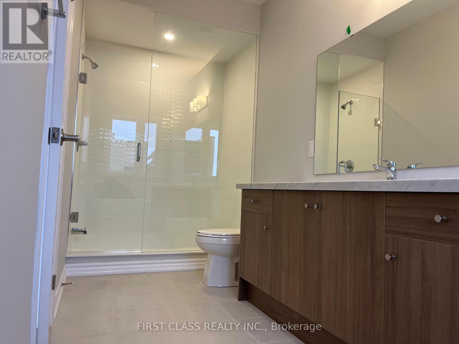 34 Freeman Williams Street, Markham, Ontario  L6C 3M8 - Photo 9 - N13465424