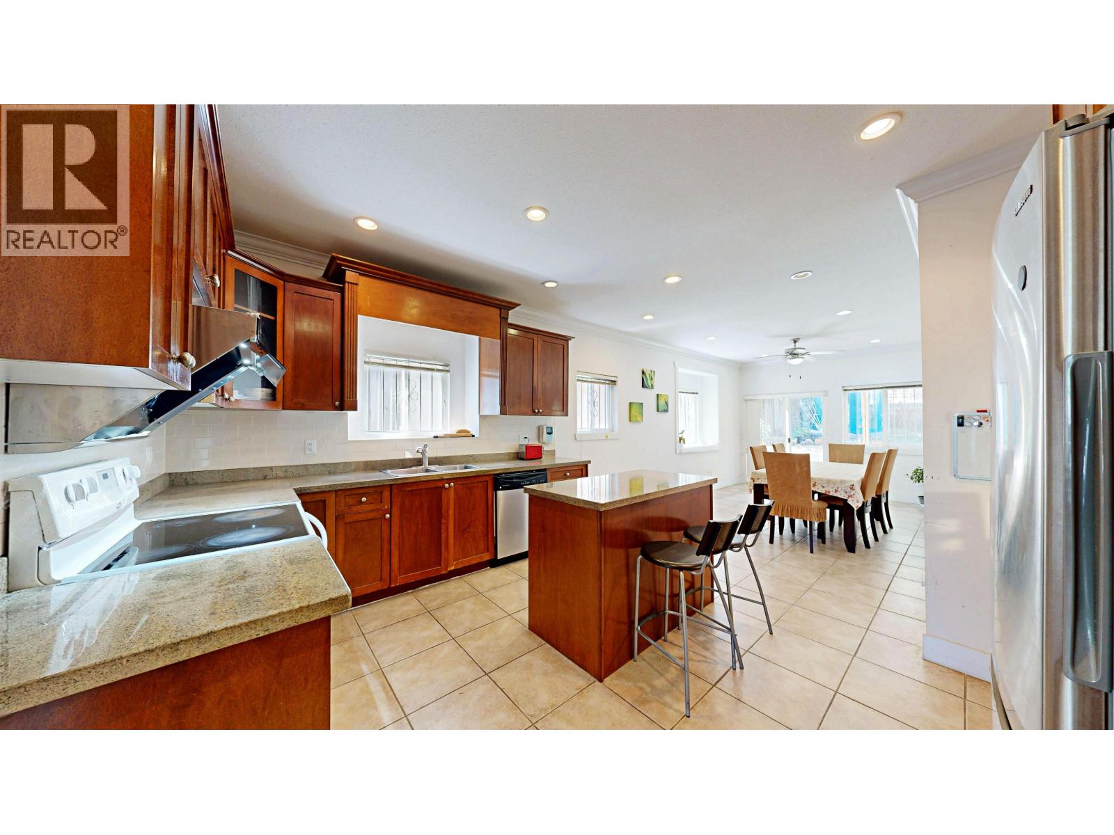 5685 Neville Street, Burnaby, British Columbia  V5J 2J1 - Photo 8 - R3123958