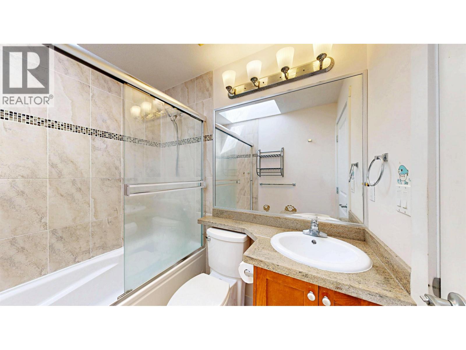 5685 Neville Street, Burnaby, British Columbia  V5J 2J1 - Photo 18 - R3123958