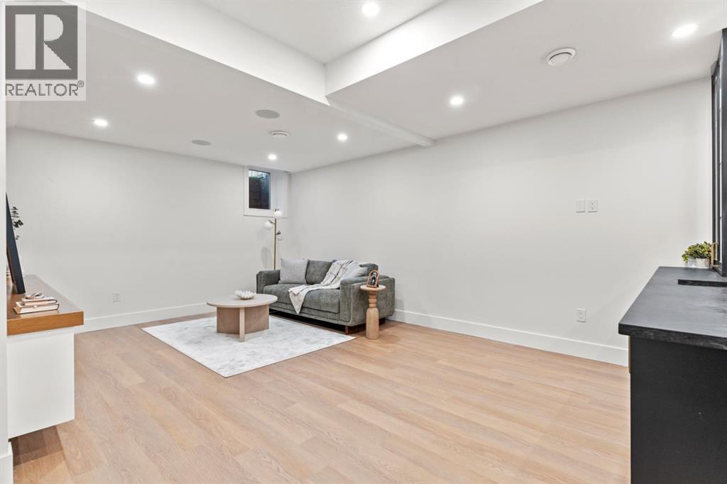 520 34a Street NW, Calgary, Alberta  T2N 2Y5 - Photo 36 - A2320539