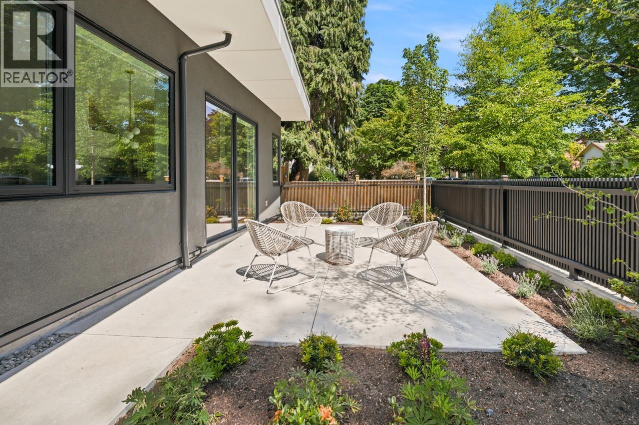 1 2511 Kitchener Street, Vancouver, British Columbia  V5K 3C7 - Photo 5 - R3125922