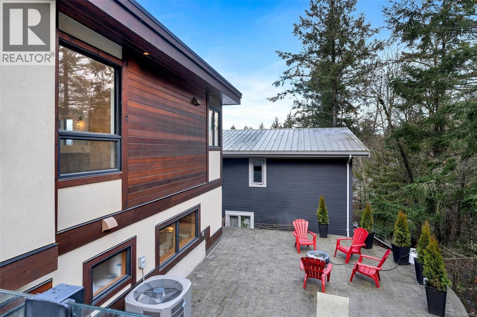 6897 Mckenna Crt, Central Saanich, British Columbia  V8M 1J2 - Photo 57 - 1040082