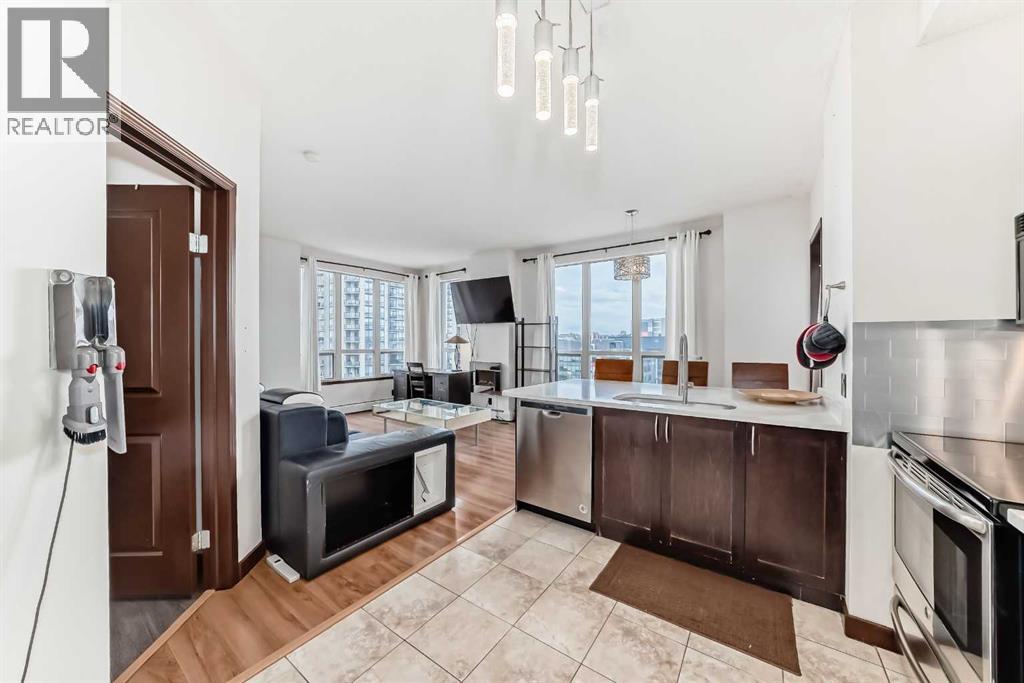 915, 1053 10 Street Sw, Calgary, Alberta  T2R 1S6 - Photo 4 - A2321171