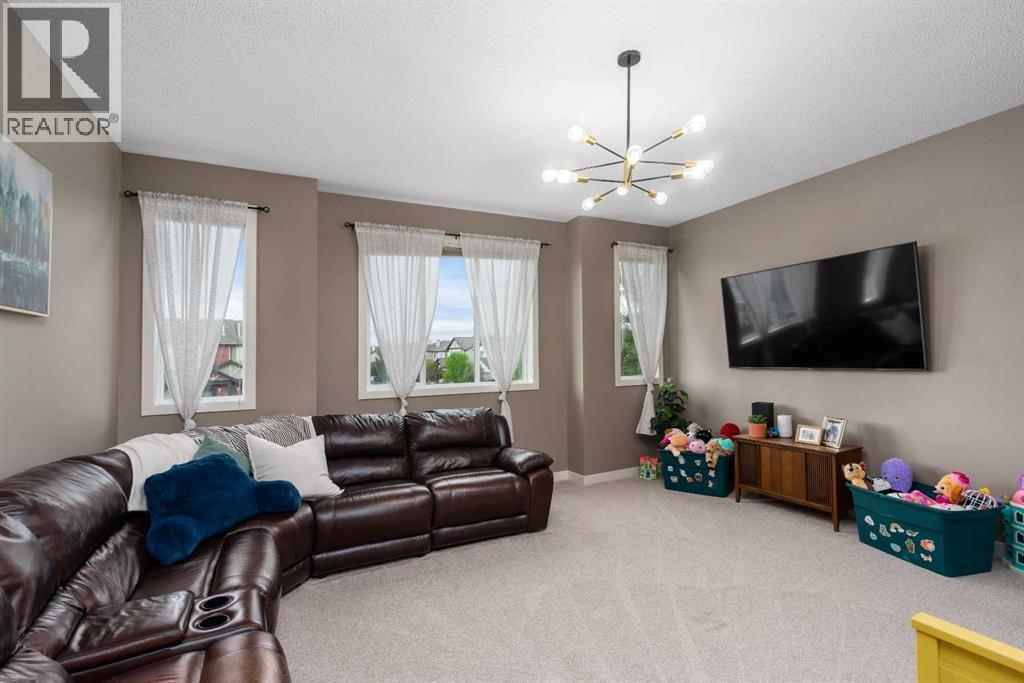 2067 Luxstone Boulevard Sw, Airdrie, Alberta  T4B 0J8 - Photo 14 - A2322057
