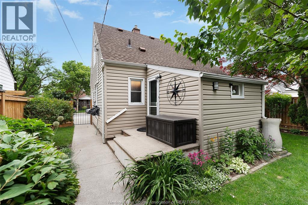 1431 Albert Road, Windsor, Ontario  N8Y 3R1 - Photo 20 - 26014402