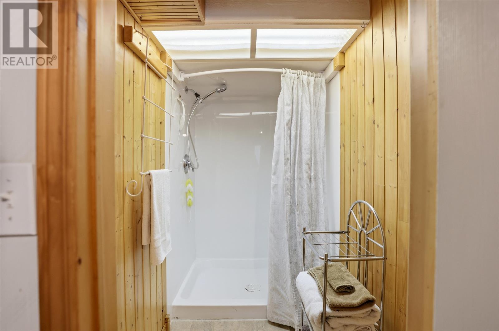 1073 Wellington St, Sault Ste Marie, Ontario  P6A 2P2 - Photo 46 - SM261489