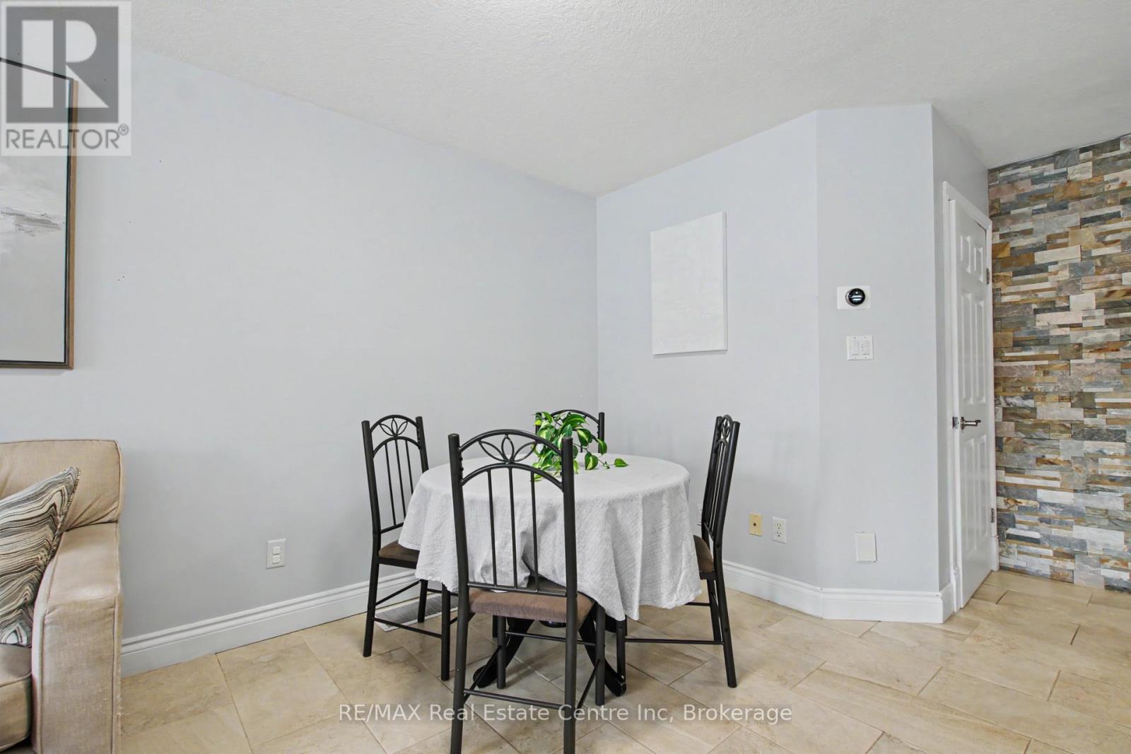 50 Forler Street, Wilmot, Ontario  N3A 2L3 - Photo 10 - X13465496