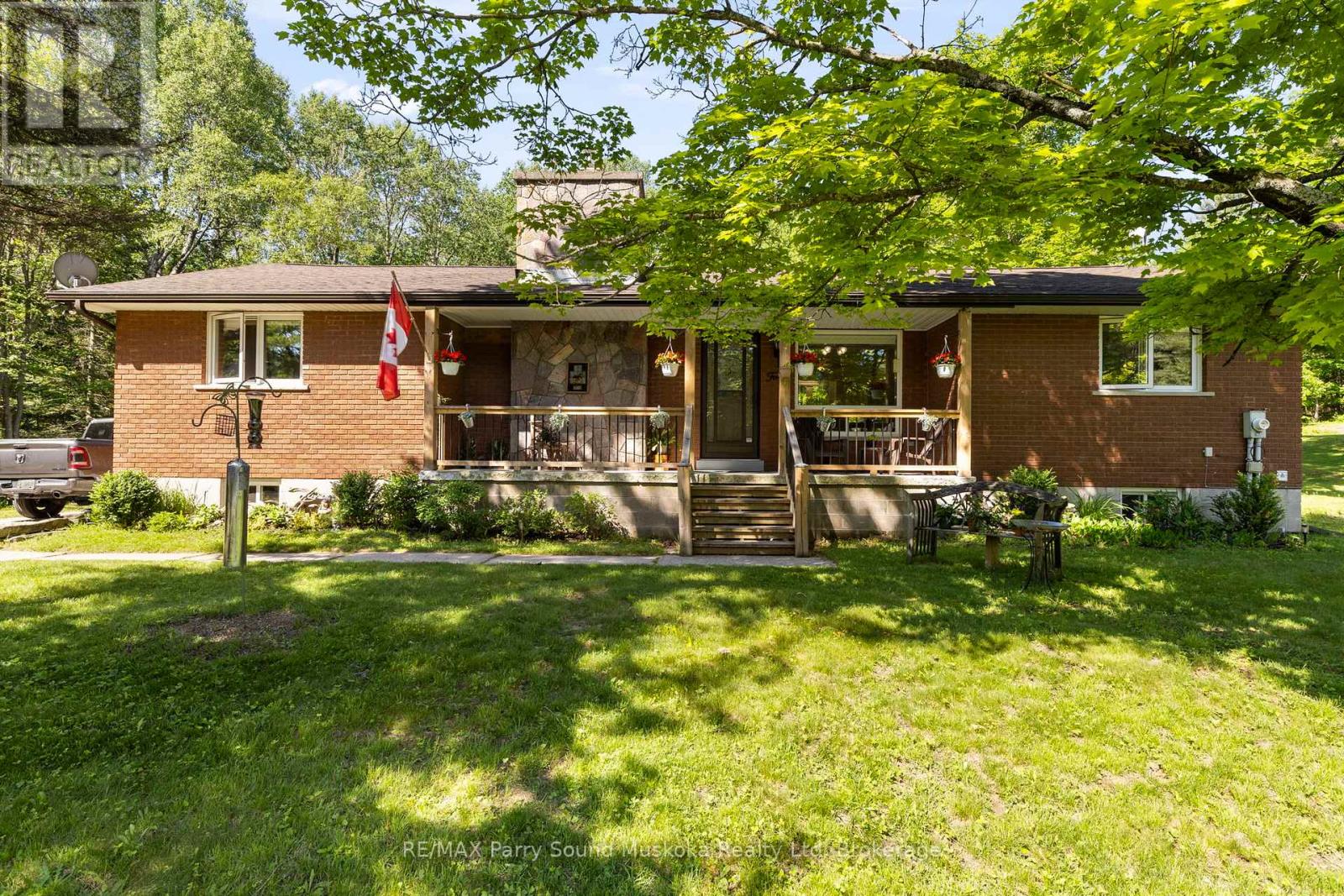 40 HAMMEL AVENUE, mcdougall, Ontario