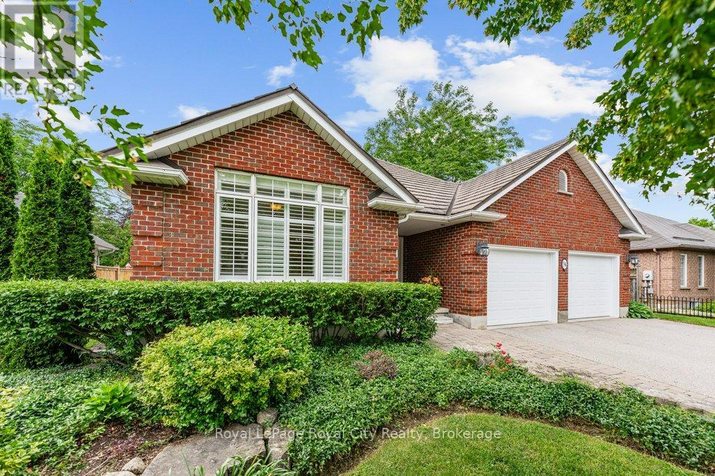 94 Kortright Road E, Guelph (Kortright East), Ontario  N1G 4C5 - Photo 2 - X13465534