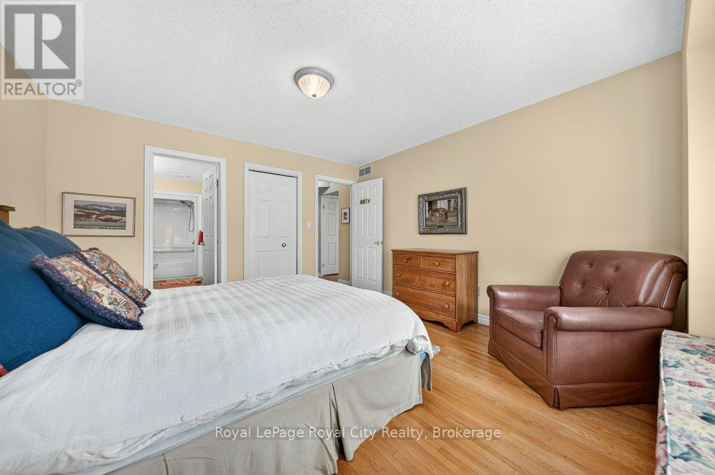 94 Kortright Road E, Guelph (Kortright East), Ontario  N1G 4C5 - Photo 20 - X13465534