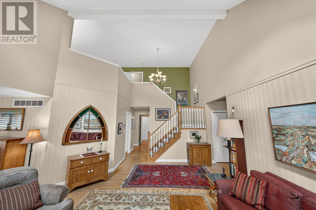 94 Kortright Road E, Guelph (Kortright East), Ontario  N1G 4C5 - Photo 22 - X13465534