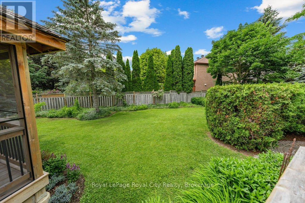 94 Kortright Road E, Guelph (Kortright East), Ontario  N1G 4C5 - Photo 35 - X13465534