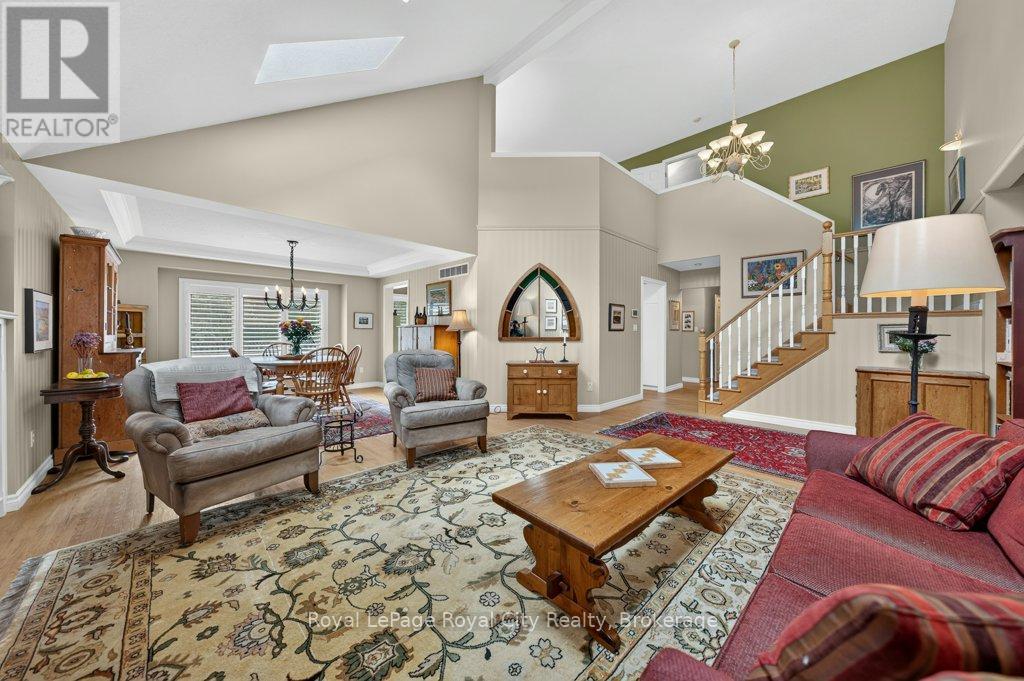 94 Kortright Road E, Guelph (Kortright East), Ontario  N1G 4C5 - Photo 9 - X13465534