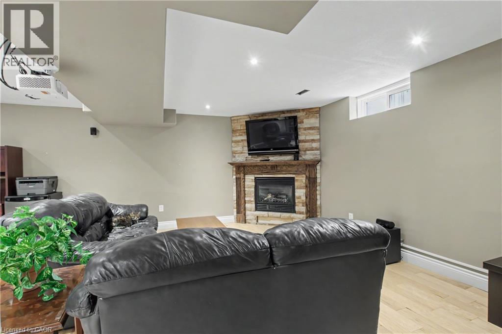 50 Forler Street, Baden, Ontario  N3A 2L3 - Photo 34 - 40840996