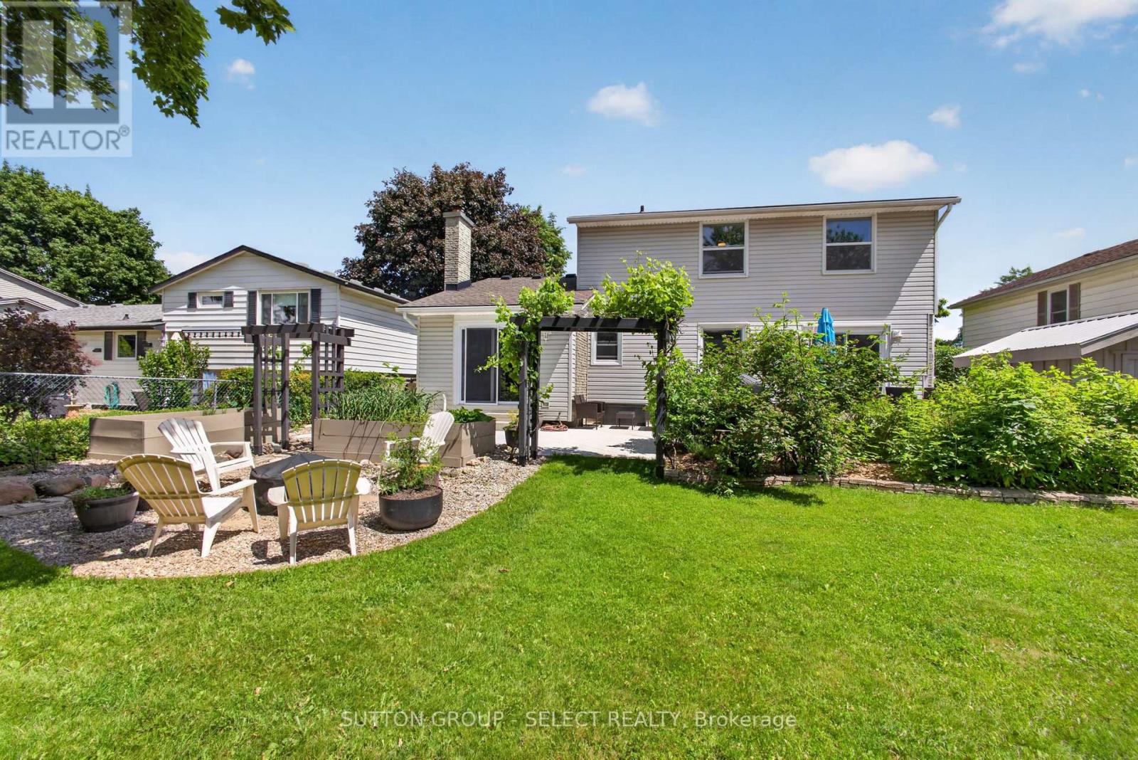 33 Farnham Crescent, London South, Ontario  N6K 1K2 - Photo 34 - X13465532