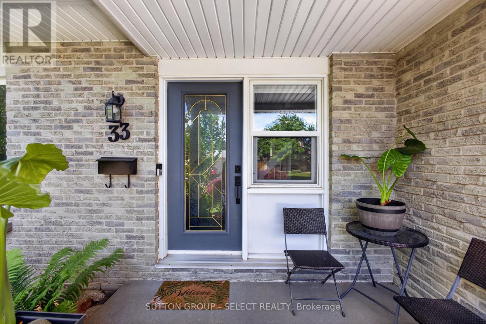 33 Farnham Crescent, London South, Ontario  N6K 1K2 - Photo 6 - X13465532