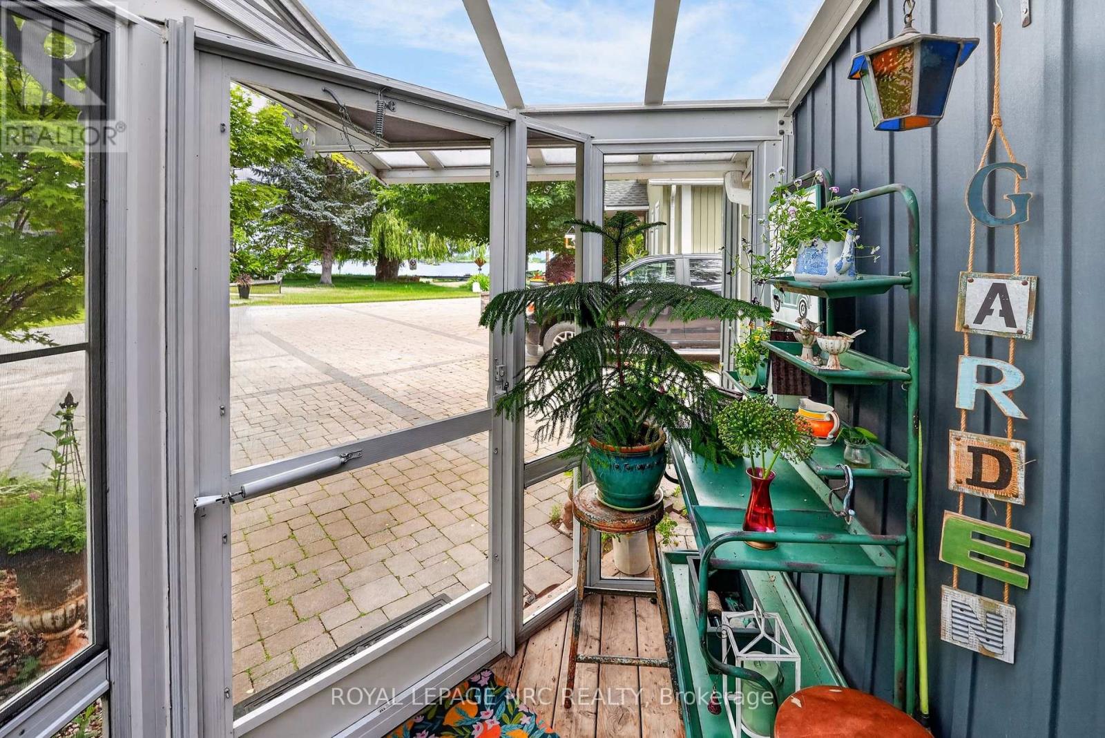80 Newport Street, St. Catharines, Ontario  L2M 1P7 - Photo 4 - X13463682