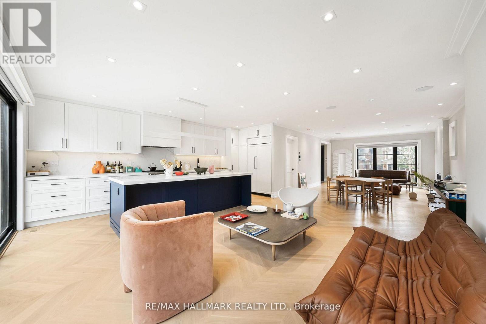 26 Carey Road, Toronto, Ontario  M4S 1N8 - Photo 14 - C13465466