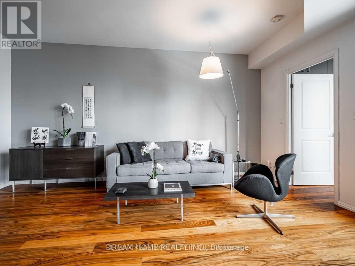 1501 - 35 Hayden Street, Toronto, Ontario  M4Y 3C3 - Photo 11 - C13465472